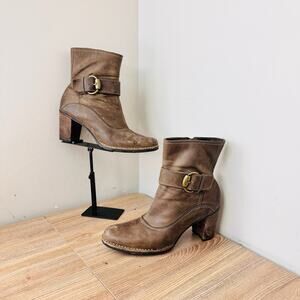 Indigo by Clarks brown leather ankle boots Women’s Size 10